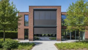 Solar screen zonwering: de ultieme gids voor een koel huis in 2026